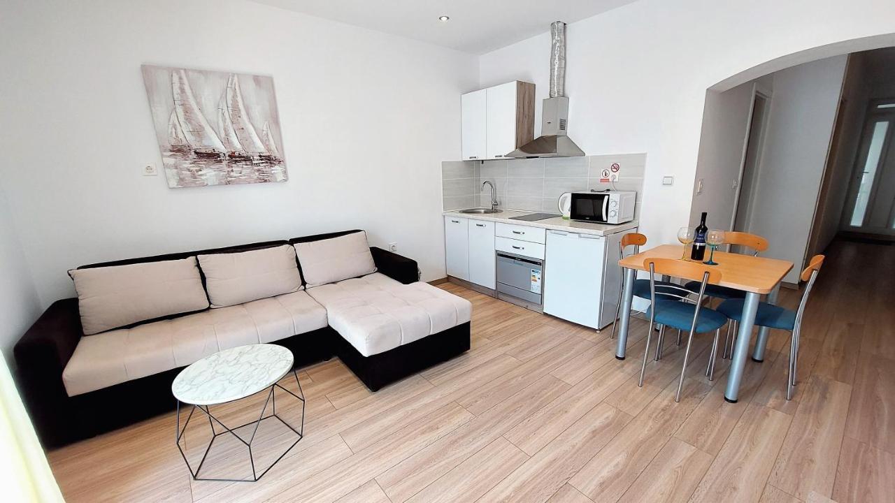 Apartman Anita Jesenice  Extérieur photo