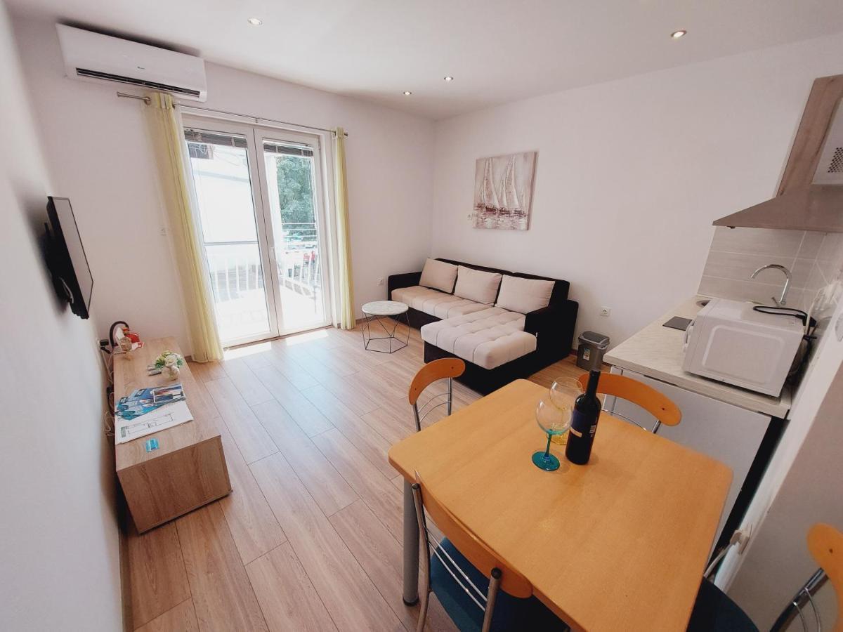 Apartman Anita Jesenice  Extérieur photo