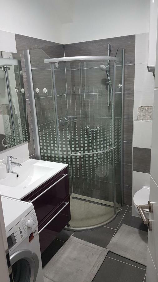 Apartman Anita Jesenice  Extérieur photo